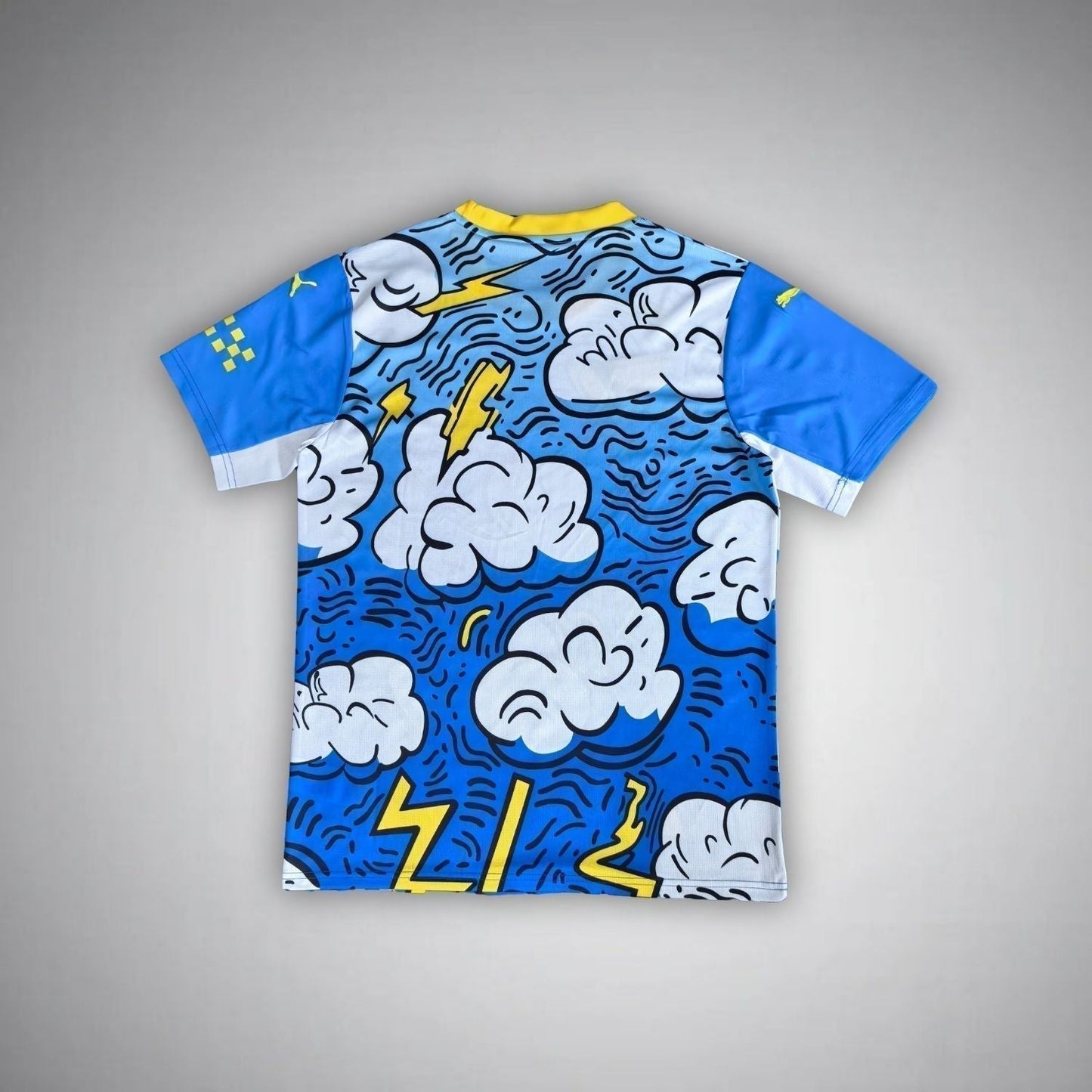 Manchester City "Cloud 9" Premium Kit