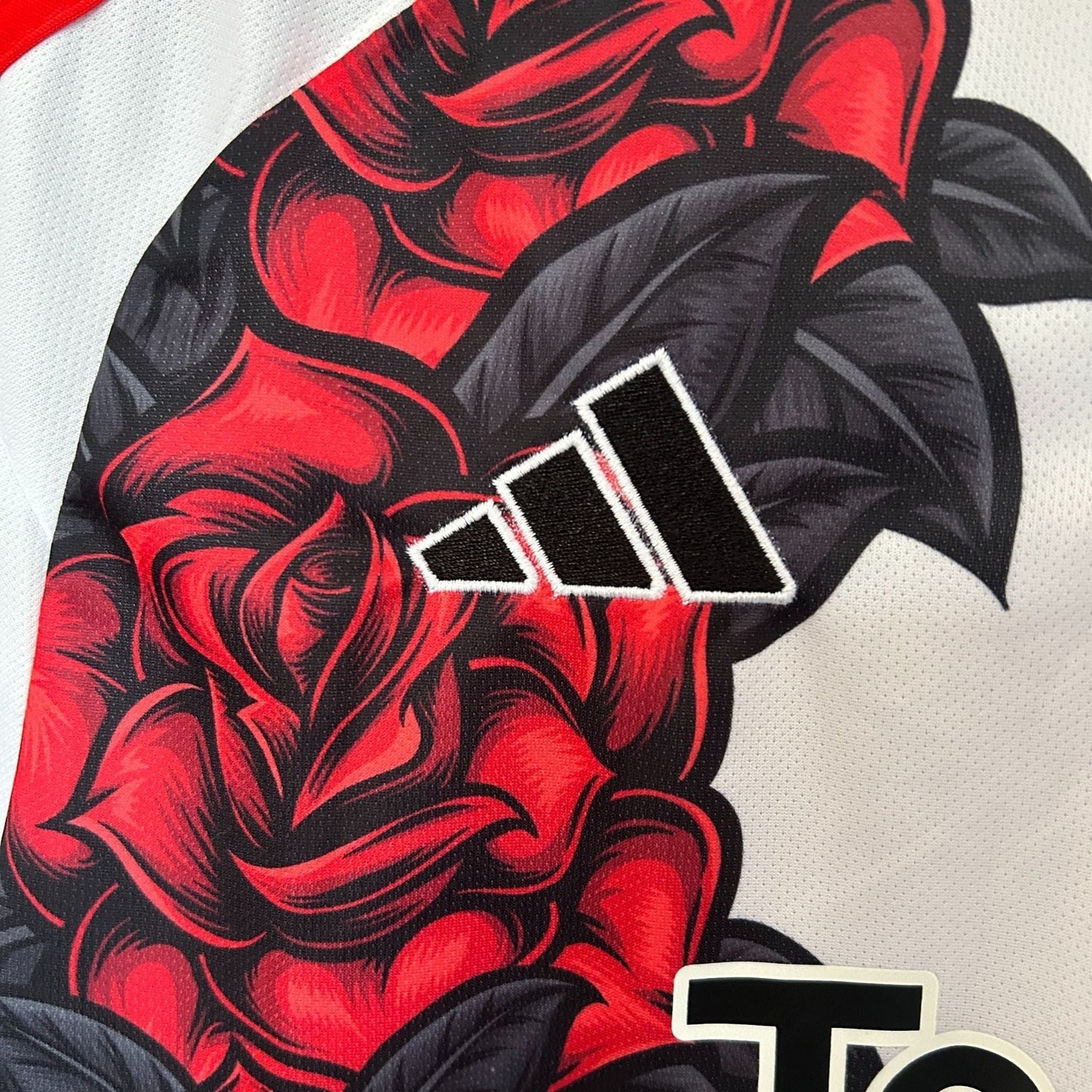 Manchester United "Old Trafford Bloom" Premium Kit