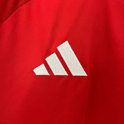 24/25 Manchester United Home Kit
