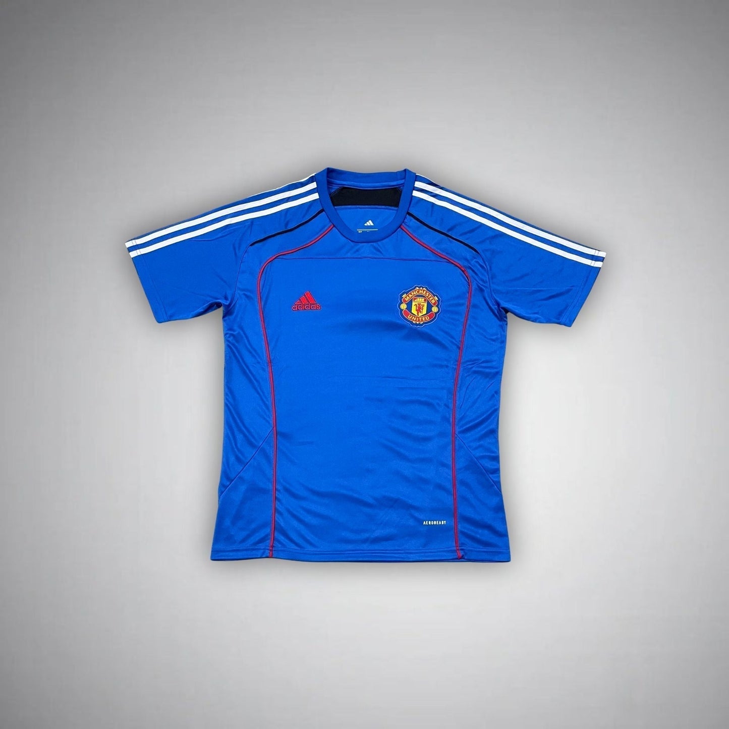 Manchester United "Urban Purist" Premium Kit