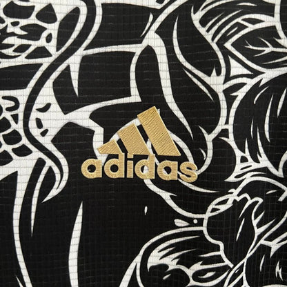 Real Madrid "Dragón Mítico" Premium Kit